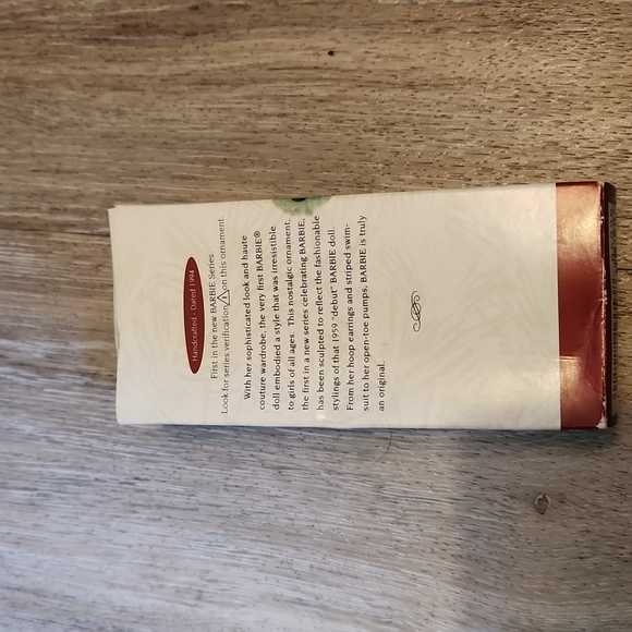 35th Anniversary 1959 Barbie Special Edition brand new in box, and ornament. - Picture 6 of 8